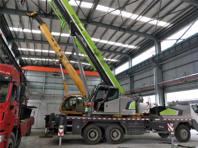 迁西县高空车出租需要注意哪些安全事项？